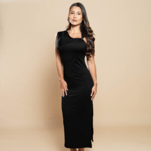 Vestido Largo con Hombro Descubierto